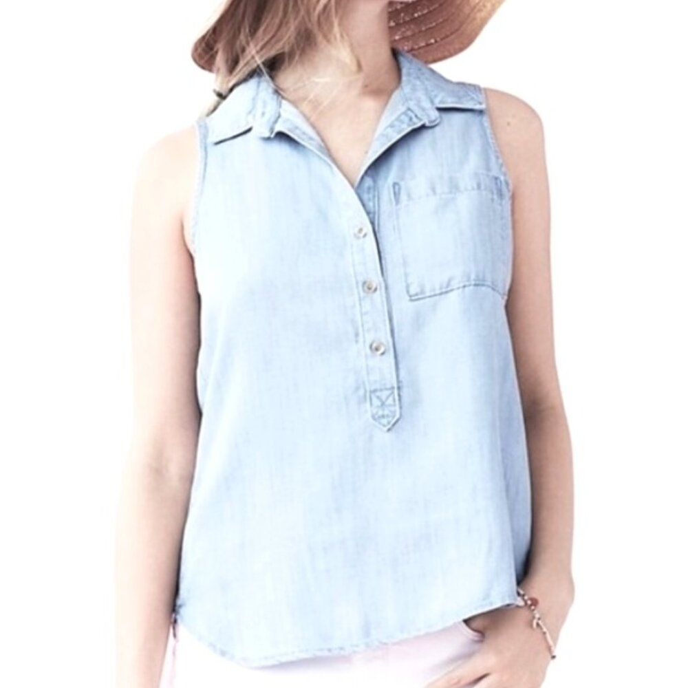 Cloth & Stone Sleeveless Light Blue Popover Henley Chambray